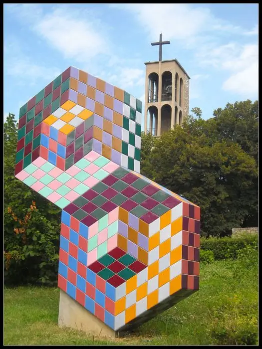 Cube Sculpture