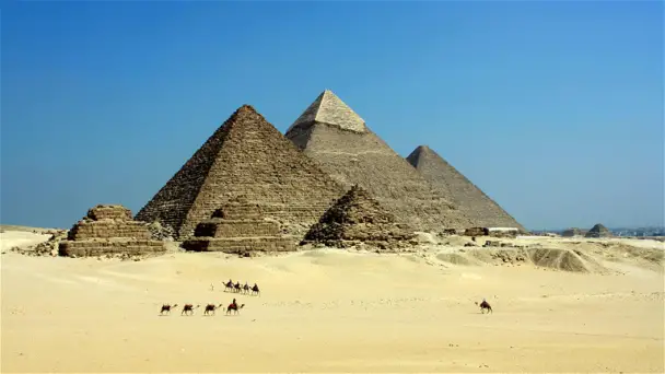 The Speed Of Light Coincides With The Latitude Of The Great Pyramids, But It