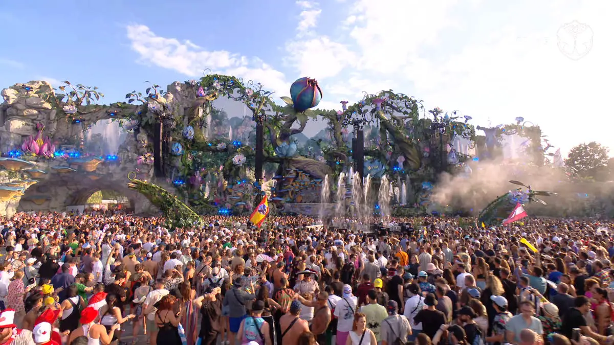 Now You Can Enjoy Tomorrowland Music 247 Thanks To Youtube 1